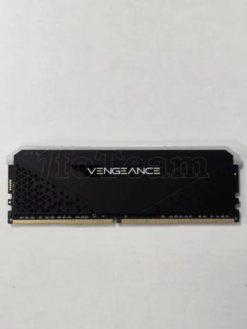 Photo de Barrette mémoire 16Go DIMM DDR4 Corsair Vengeance RS RGB  3200Mhz (Noir) - SN A4S8T435094CMH - ID 211268