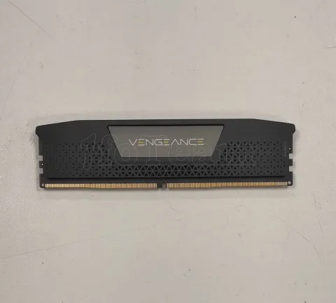 Photo de Barrette mémoire 16Go DIMM DDR5 Corsair Vengeance 5200MHz CL40 (Noir) - SN A4WKT4340NGYHQ - ID 209668