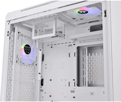 Photo de Boitier Moyen Tour E-ATX Thermaltake Centralized Thermal Efficiency C700 TG RGB avec panneaux vitrés (Blanc)