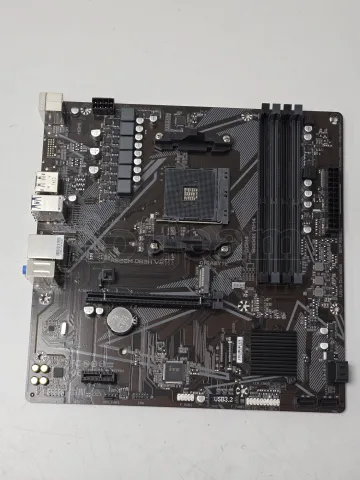 Photo de Carte Mère Gigabyte A520M DS3H V2 (AM4) Micro ATX - SN23523A005117 - ID 211246