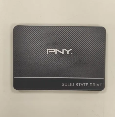 Photo de Disque SSD PNY CS900 500Go - S-ATA 2,5" - SN PNH10243002550302654 - ID 205544