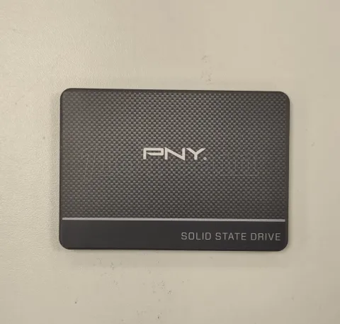 Photo de Disque SSD PNY CS900 500Go - S-ATA 2,5" - SN PNH35243026320300331- ID 209045