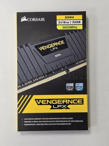 Photo de Kit Barrettes mémoire 32Go (2x16Go) DIMM DDR4 Corsair Vengeance LPX  3600Mhz (Noir) - SN A4WZT43535A3GW - ID 211261