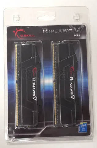 Photo de Kit Barrettes mémoire 32Go (2x16Go) DIMM DDR4 G.Skill RipJaws V  3200Mhz (Noir) - SN 24454731973/74 - ID 213673