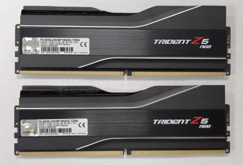 Photo de Kit Barrettes mémoire 32Go (2x16Go) DIMM DDR5 G.Skill Trident Z5  6000MHz (Noir) CL30 - SN 24424301395/396 - ID 213381