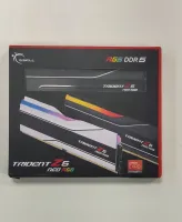 Photo de Kit Barrettes mémoire 32Go (2x16Go) DIMM DDR5 G.Skill Trident Z5 Neo RGB - SN 24232331897/98 (Noir) - ID 207309