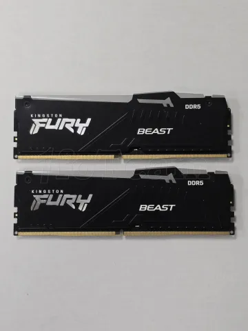 Photo de Kit Barrettes mémoire 32Go (2x16Go) DIMM DDR5 Kingston Fury Beast RGB  5600MHz (Noir) - SN 2401 0000010245269-O000188/89 - ID 211289