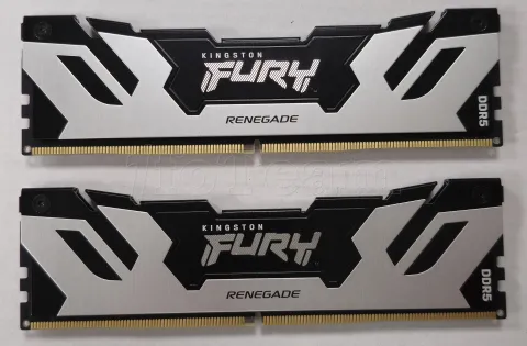 Photo de Kit Barrettes mémoire 32Go (2x16Go) DIMM DDR5 Kingston Fury Renegade  6400MHz (Noir) - SN 2419 0000010401803-O000450/493 - ID 213378