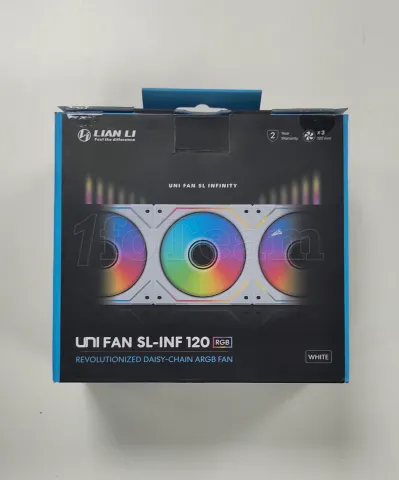 Photo de Lot de 3 Ventilateurs de boitier Lian Li Uni Fan SL-Infinity RGB - 12cm (Blanc) - ID 207301