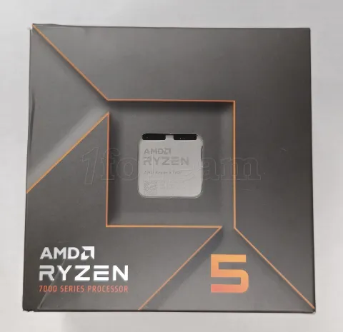 Photo de Processeur AMD Ryzen 5 7600 (5,1 Ghz) AM5 - SN 9ADD596P40539 - ID 213366