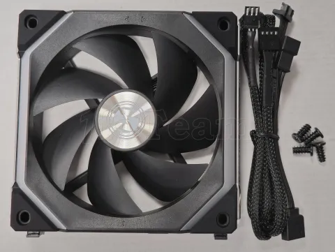 Photo de Ventilateur de boitier Lian Li Uni Fan SL V2 RGB - 12cm (Noir) - ID 213686