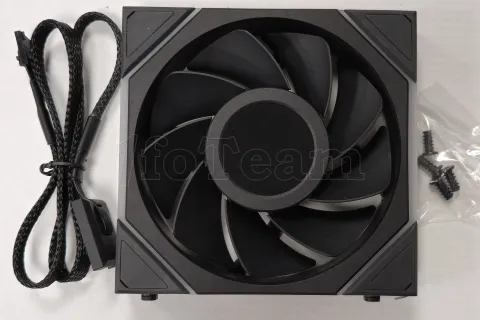 Photo de Ventilateur de boitier Lian Li Uni Fan TL LCD Reverse RGB - 12cm (Noir) - ID 213683